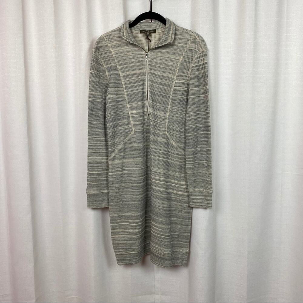 Tommy Bahama Salt Meadow Waffle 1/2 Zip Fossil Gray Heather Dress Sz.S NWT